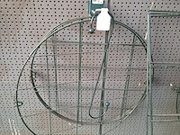 Partij plantensteunen en toebehoren o.a. peacock - afbeelding 35 van  55