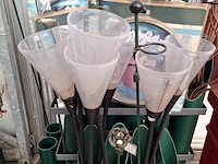 Partij plantensteunen en toebehoren o.a. peacock - afbeelding 47 van  55