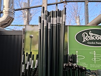 Partij plantensteunen en toebehoren o.a. peacock - afbeelding 45 van  55