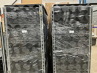 Partij plantentrays en mandjes - afbeelding 3 van  17