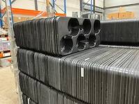 Partij plantentrays en mandjes - afbeelding 13 van  17