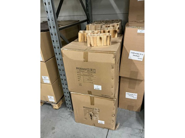 Partij planter broome wood 25x13xh10cm fsc (210x) - afbeelding 4 van  5