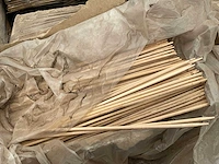 Partij plantstokken - afbeelding 6 van  6