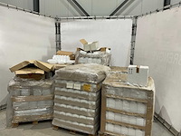 Partij plastic containers - afbeelding 13 van  14