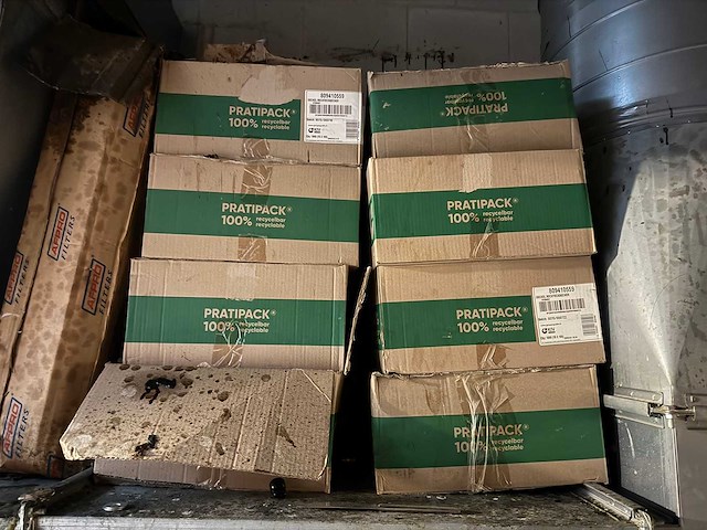 Partij plastic deksels - afbeelding 3 van  3