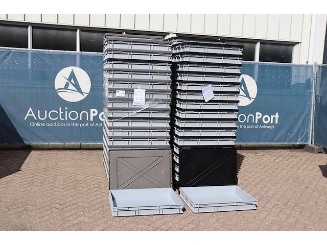 Partij plastic dozen engels 8612 - afbeelding 1 van  1