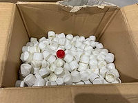 Partij plastic flessen - afbeelding 5 van  7