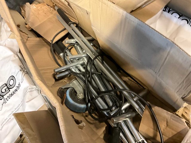 Partij plastic tassen - afbeelding 3 van  4