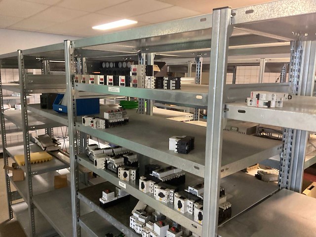 Partij plc apparatuur en divers - afbeelding 22 van  25
