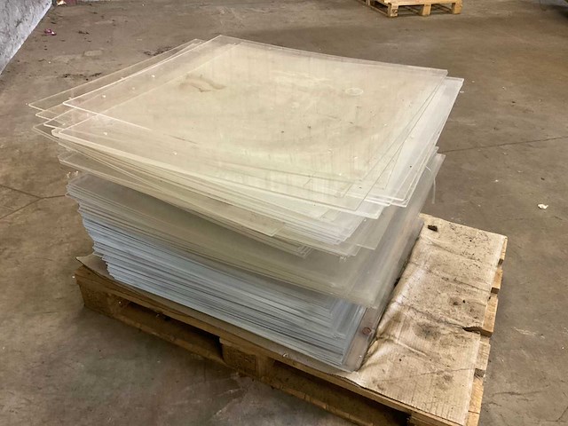 Partij plexiglas - afbeelding 1 van  1