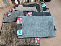 Partij plinten en deurmatten - afbeelding 3 van  5