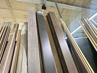 Partij plinten - afbeelding 2 van  5