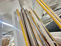 Partij plinten - afbeelding 4 van  5