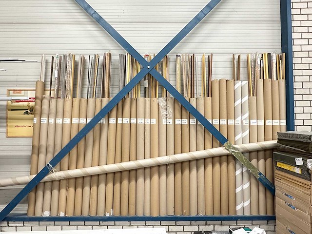 Partij plinten - afbeelding 2 van  5