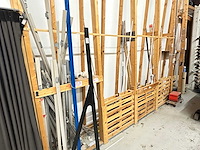 Partij plinten - afbeelding 2 van  2