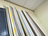 Partij plinten - afbeelding 3 van  7