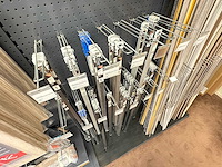 Partij plinten - afbeelding 6 van  7