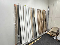 Partij plinten - afbeelding 1 van  4