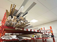 Partij plinten - afbeelding 1 van  4