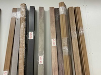 Partij plinten - afbeelding 2 van  3