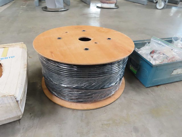 Partij pneumatiek - afbeelding 1 van  2