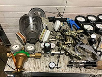 Partij pneumatische toebehoren - afbeelding 2 van  7