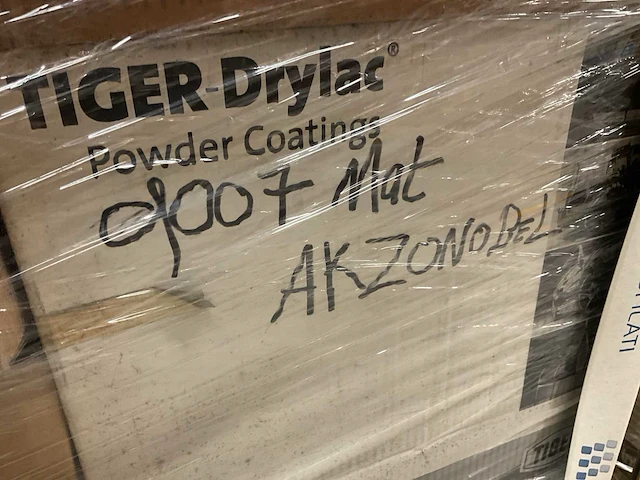 Partij poedercoat poeder, 10 pallets - afbeelding 16 van  18