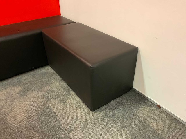 Partij poefen, 3 stuks - afbeelding 2 van  2