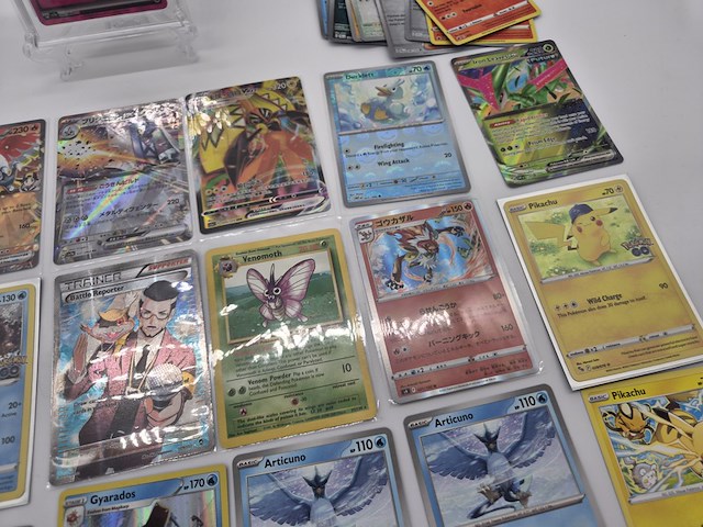 Partij pokémon kaarten met o.a. vintage kaarten, full art kaarten en 1 graded kaart - afbeelding 7 van  14
