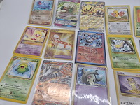 Partij pokémon verzamelkaarten bestaande uit kaarten uit diverse series (o.a. vintage) - afbeelding 9 van  9