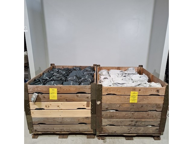 Partij polo's en overhemden - afbeelding 1 van  15