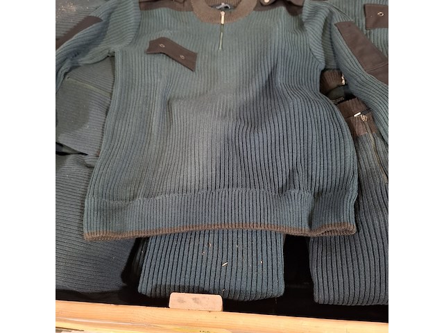 Partij polo's en truien - afbeelding 4 van  15