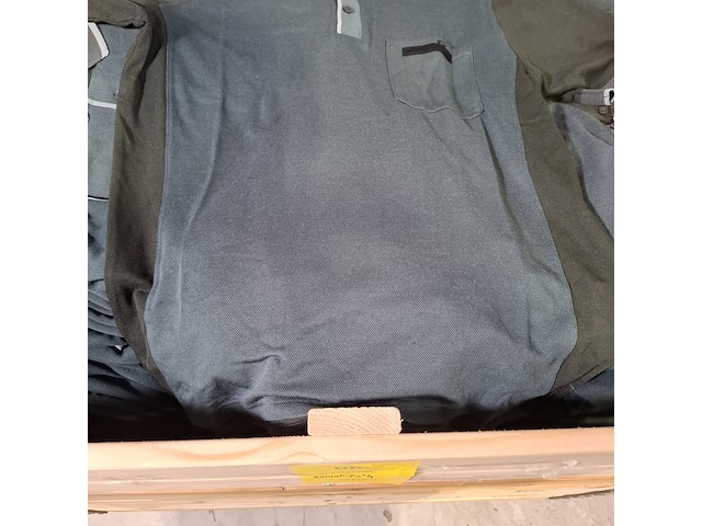 Partij polo's en truien - afbeelding 11 van  15