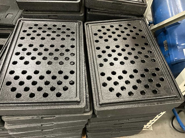 Partij polystyreen plantdrijvers - afbeelding 3 van  7