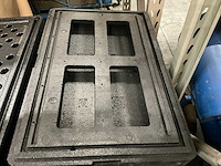 Partij polystyreen plantdrijvers - afbeelding 6 van  7