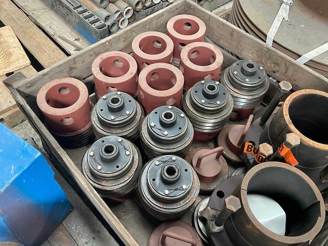 Partij pomp onderdelen "mud pump parts" - afbeelding 2 van  4