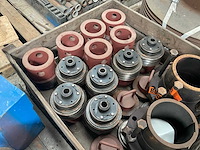 Partij pomp onderdelen "mud pump parts" - afbeelding 2 van  4