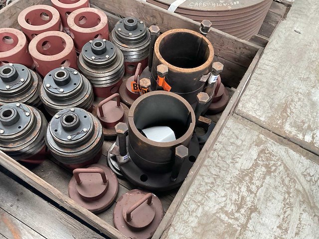 Partij pomp onderdelen "mud pump parts" - afbeelding 3 van  4