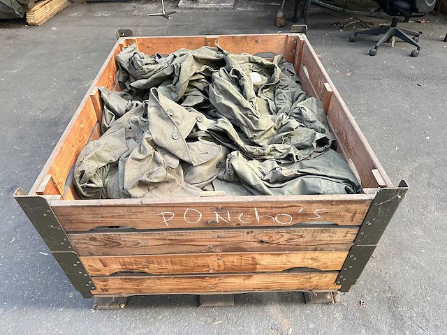 Partij poncho's - afbeelding 5 van  5