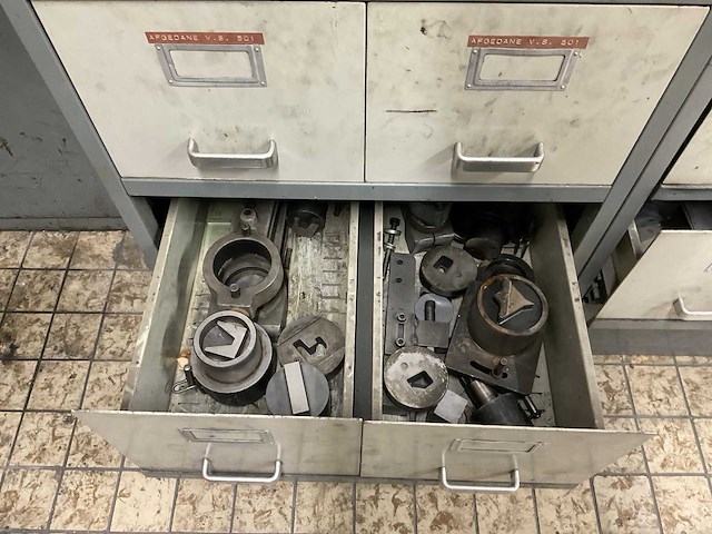 Partij ponsgereedschap en divers - afbeelding 17 van  20