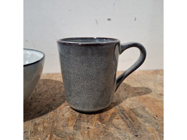 Partij porseleinen servies o.a. laura asley en dutch rosé - afbeelding 7 van  43