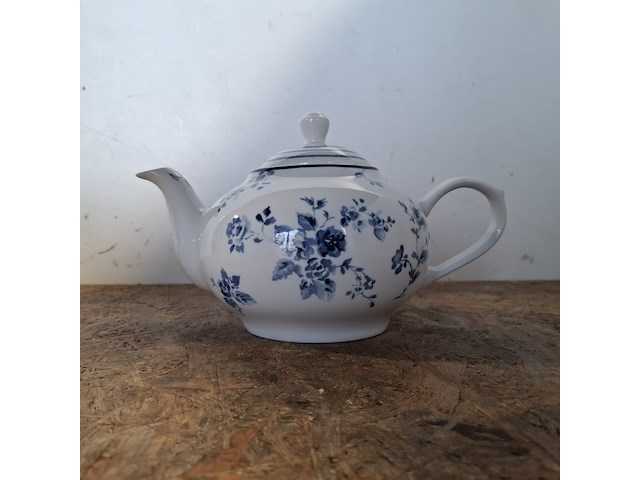 Partij porseleinen servies o.a. laura asley en dutch rosé - afbeelding 30 van  43