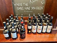 Partij port en sherry, 27 flessen - afbeelding 1 van  3