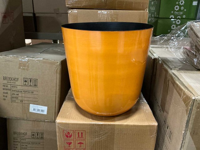 Partij pot bo metal h26cm orange planter kirk (28x) - afbeelding 1 van  4