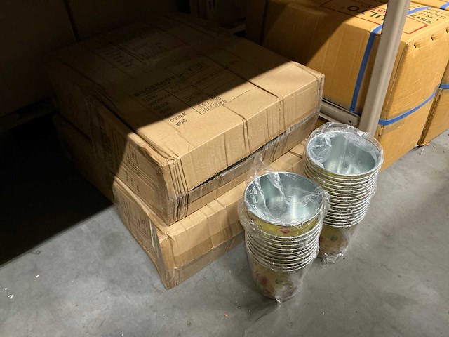 Partij pot flowering easter zinc ø13,3xh12,3cm es12 (240x) - afbeelding 5 van  6