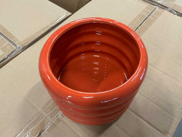Partij pot ribbed d15/h10,5cm orange dolomite (432x) - afbeelding 2 van  4