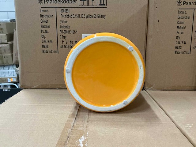 Partij pot ribbed d15/h10,5cm yellow dolomite (432x) - afbeelding 3 van  5