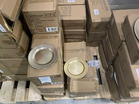 Partij potten en borden - afbeelding 2 van  19