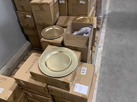 Partij potten en borden - afbeelding 19 van  19