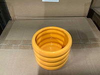 Partij potten ribbed d11,5/h8,5cm yellow es99/tray dolomite (503x) - afbeelding 2 van  6